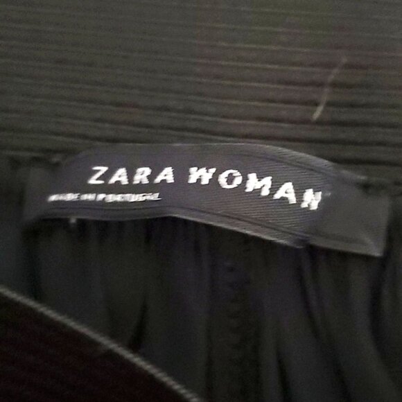 Zara Woman Black Blogger Favorite High Waist Pleated Mini Culotte Shorts - Picture 10 of 13